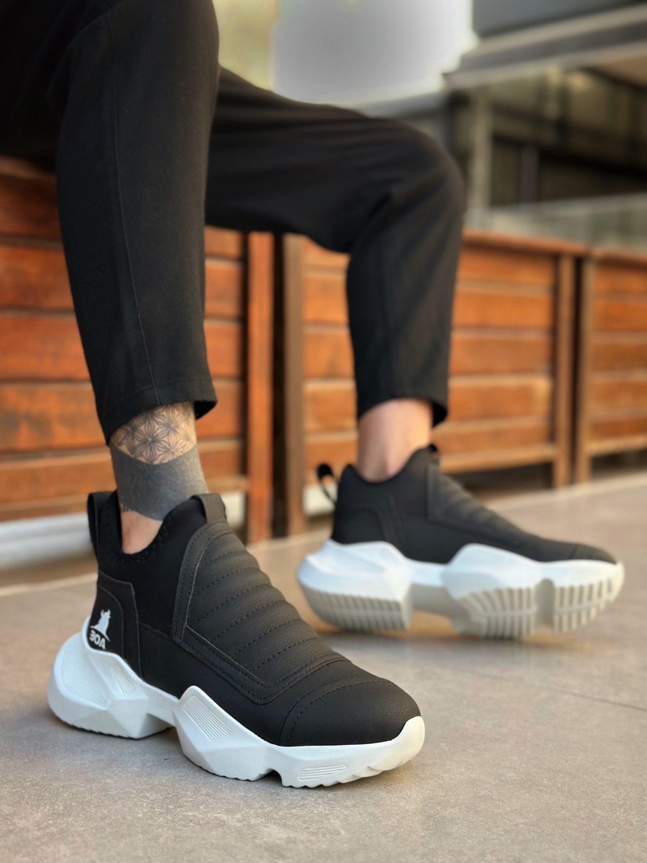 Boa BA0401 Erkek Bot SİYAH